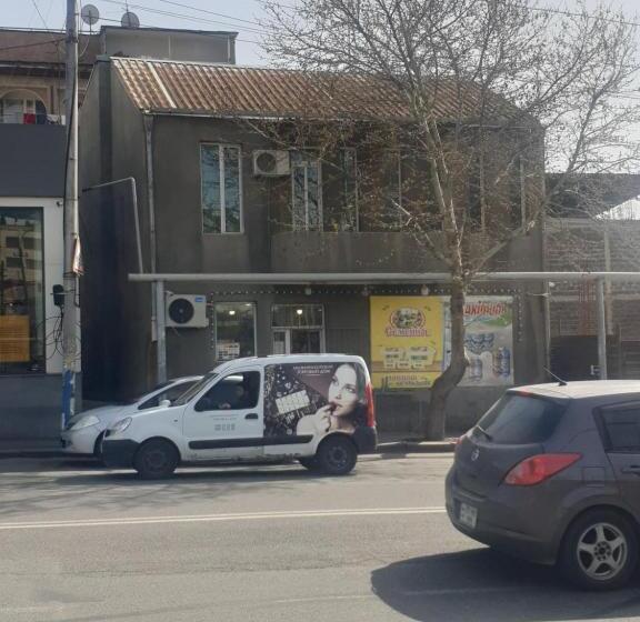 اتاق اکونومی یک تخته, Nunson Guest House