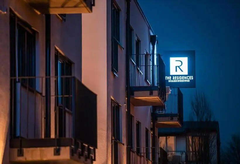 Premium-huoneisto 1 Makuuhuone Uima-allasnäkymä, The Residences   Apartments Frankfurt
