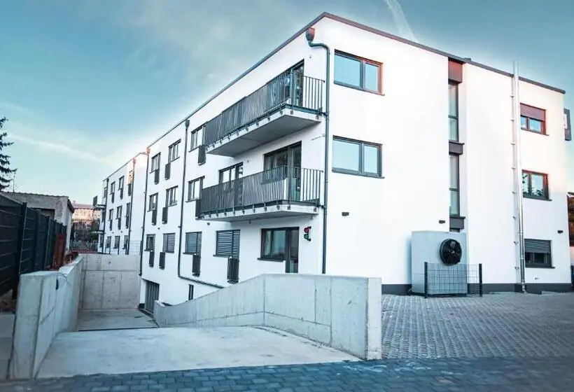 Huoneisto 1 Makuuhuone Terassi, The Residences   Apartments Frankfurt