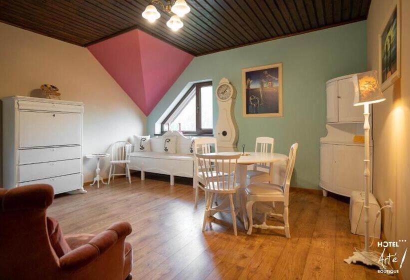 جناح, Art E Boutique Rooms