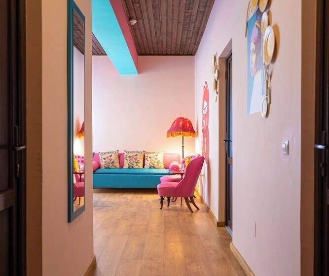 جناح, Art E Boutique Rooms