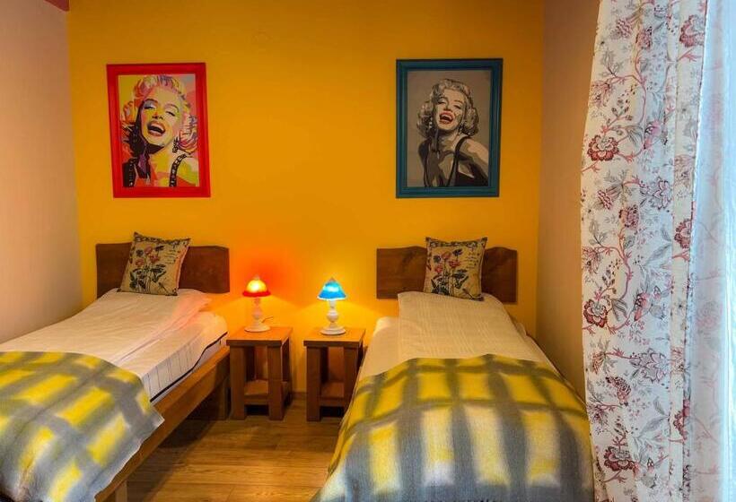 جناح, Art E Boutique Rooms