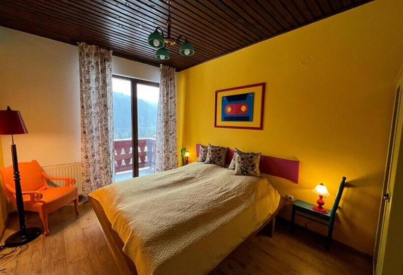 Люкс, Art E Boutique Rooms