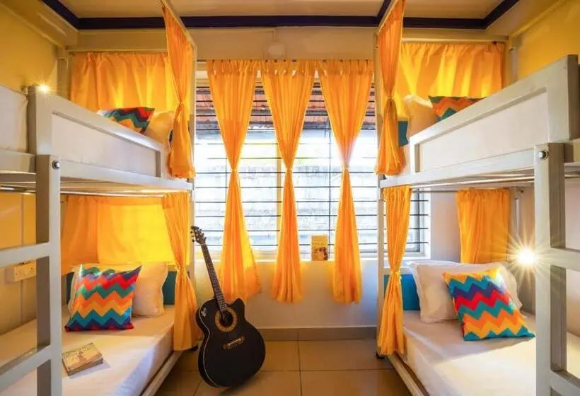 Lit en Chambre Commune, Gostops Coorg