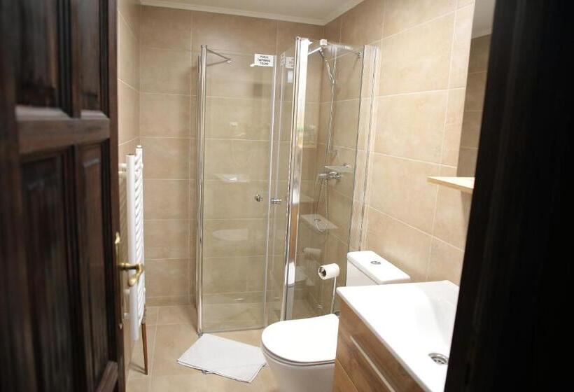 غرفة قياسية, Székelyföld Fogadó