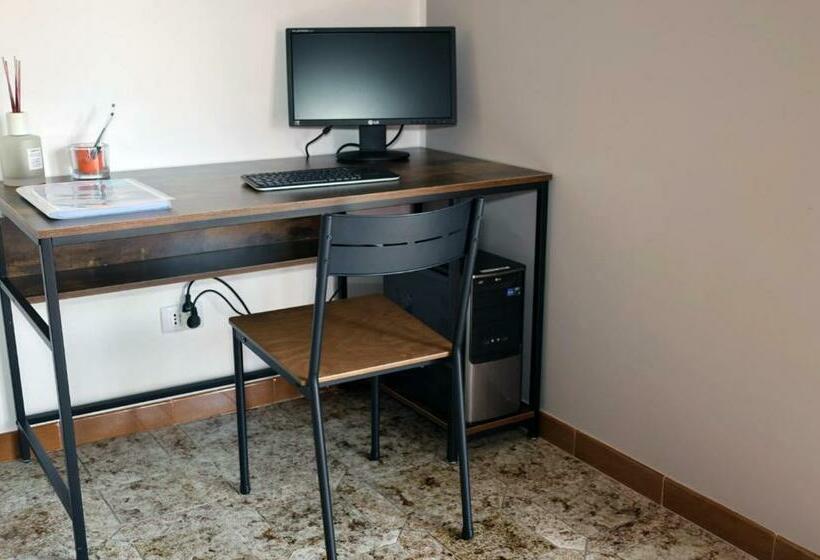 Дом 1 Спальня, Il Canto Degli Uccelli