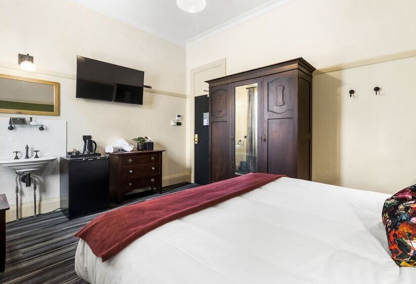 스탠다드 룸 공동 욕실, Queanbeyan Canberra