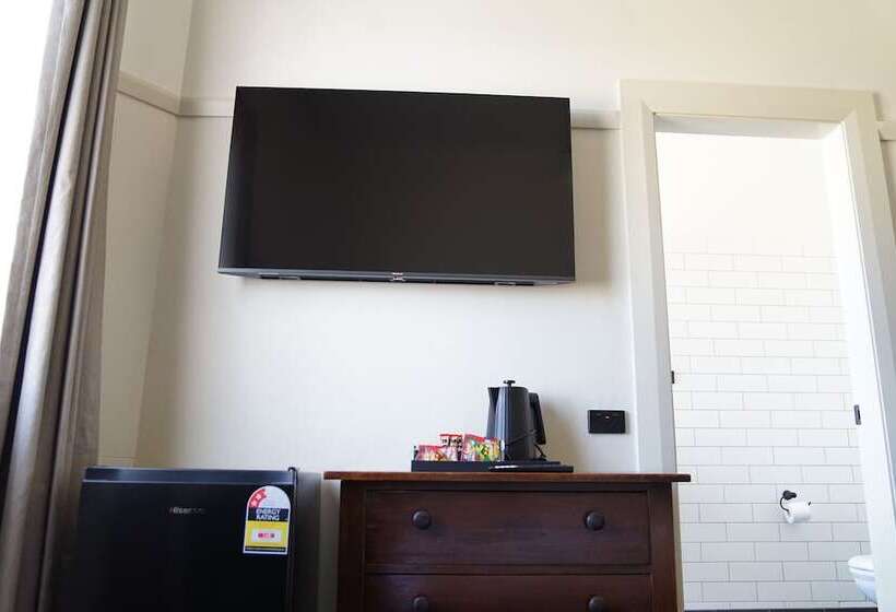 스탠다드 룸 킹사이즈 침대, Queanbeyan Canberra
