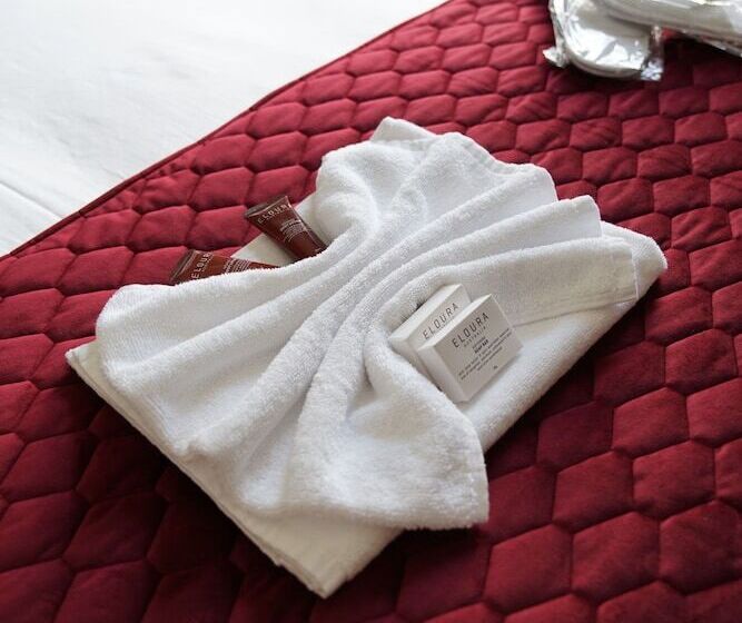 اتاق استاندارد با تخت بزرگ, Queanbeyan Canberra