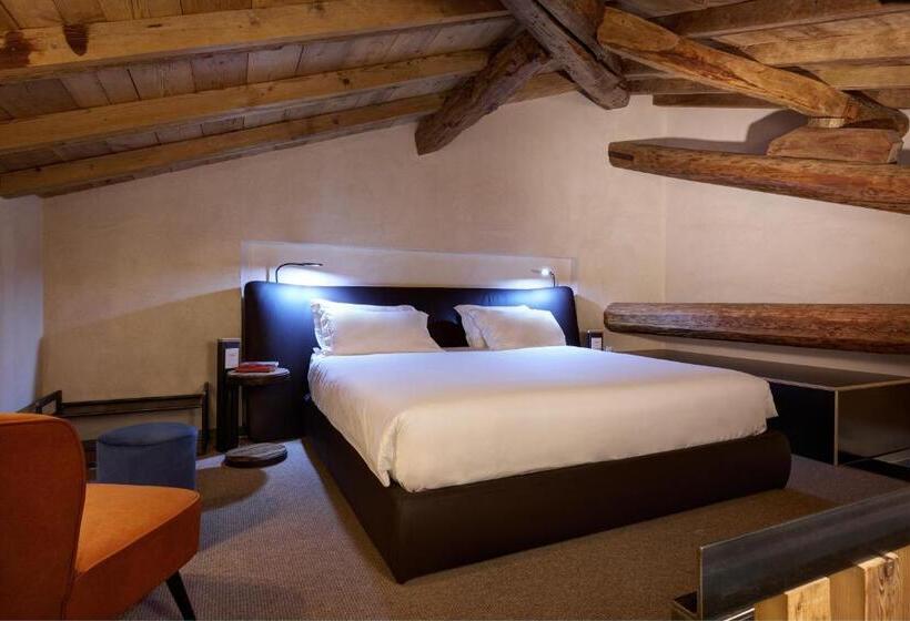 סוויטת ג'וניור, Villa Balis Crema Verona Hills Adults Only