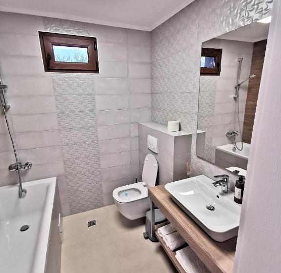 标准间, Vila Aras