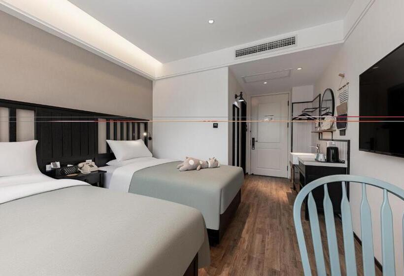 豪华房间, 银座精宿酒店   济南泺源大街泉城广场宽厚里店