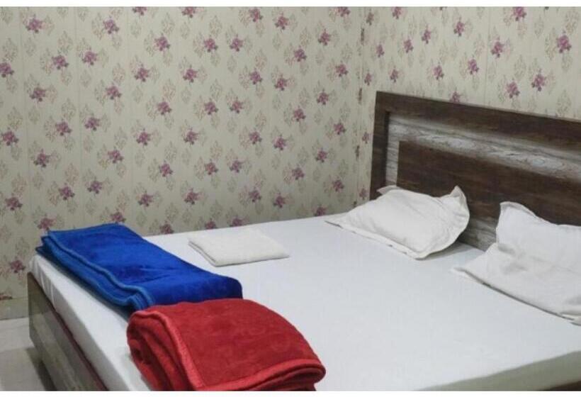 Стандартный Номер Кровать Кинг, White Stone Gonda