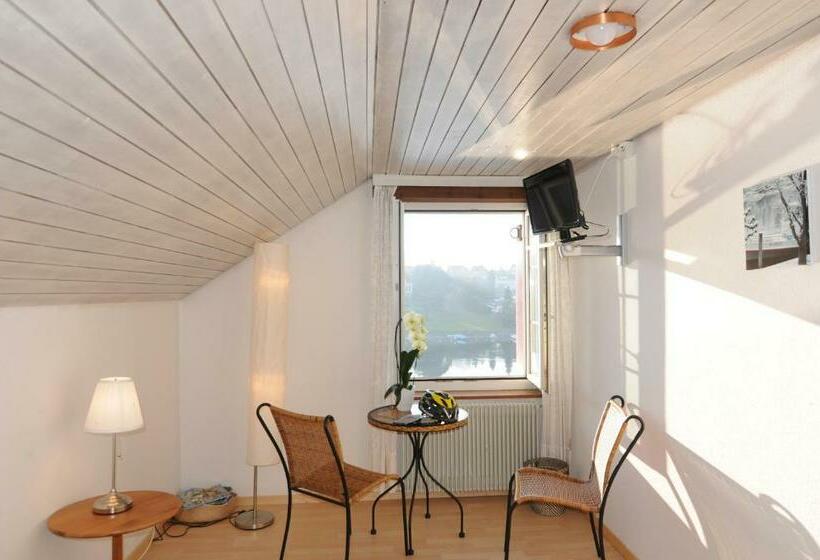 스탠다드 룸, Rheingerbe