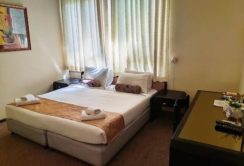 Standard-huone, The Colony