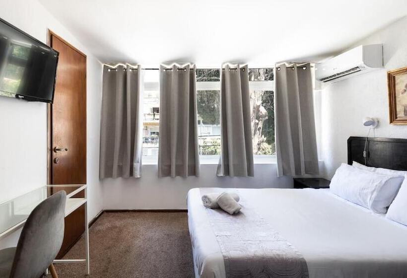 Deluxe-huone, The Colony