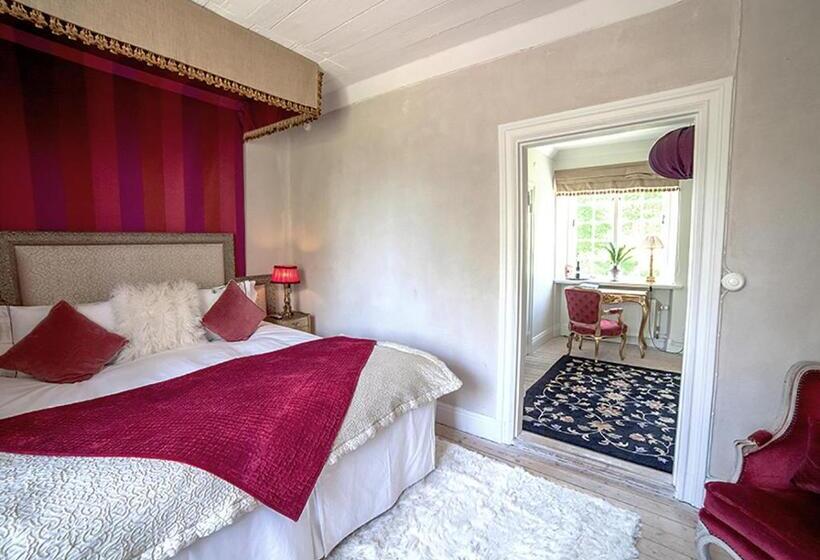 小型套房, Görvälns Slott