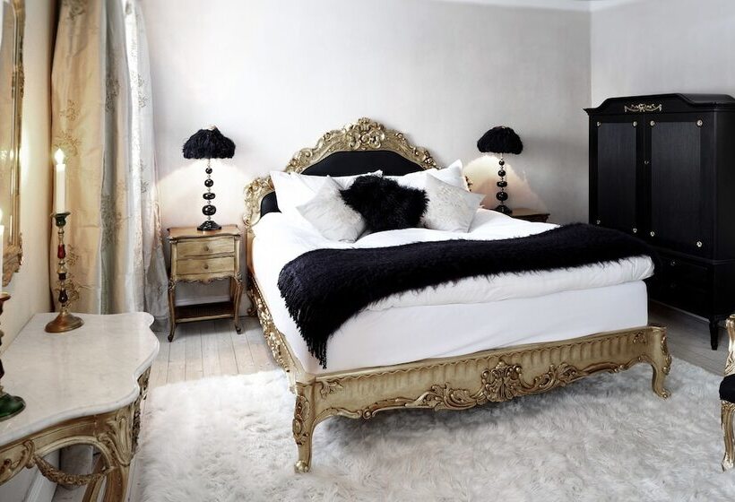 Номер Deluxe, Görvälns Slott