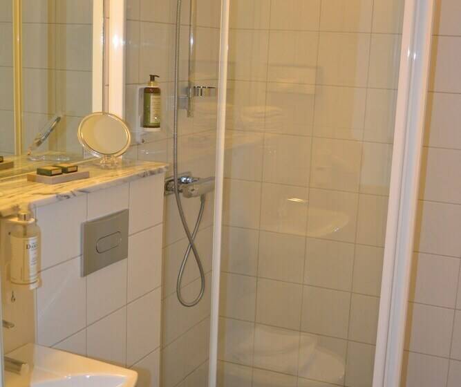 חדר סטנדרט, L Nostalgi