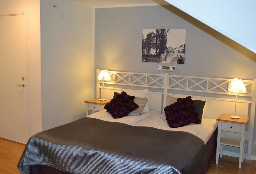 חדר סופריור, L Nostalgi