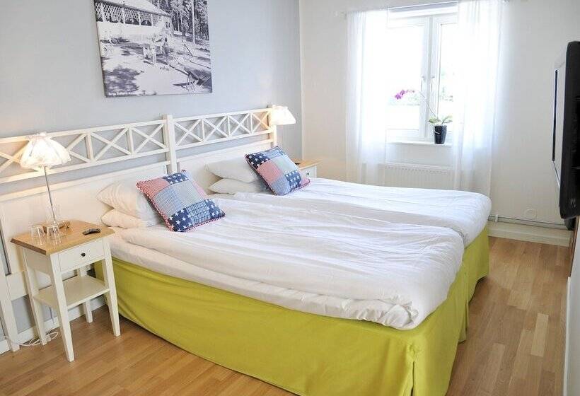 חדר משפחתי, L Nostalgi