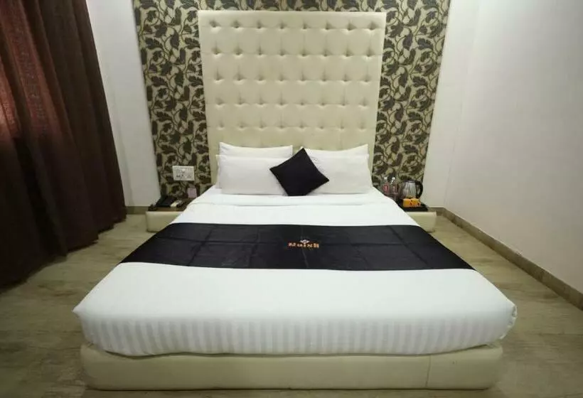 Deluxe-huone, Saish Hotel Shirdi