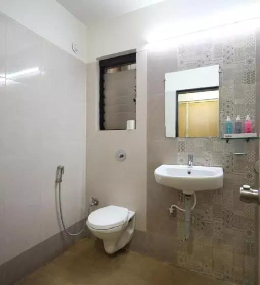 Superior-huone, Saish Hotel Shirdi