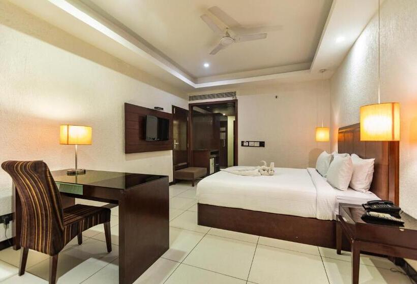 غرفة سوبيريور, The Bentley Seaside Boutique