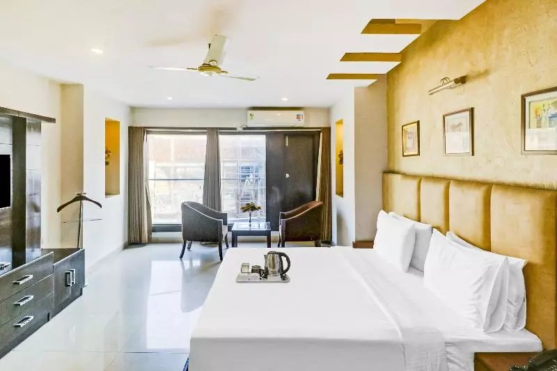 デラックスルーム, Townhouse 517 La Sapphire Near Delhi Airport