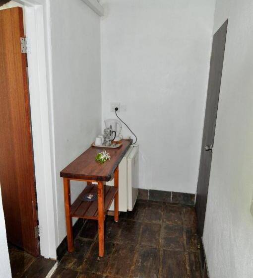 Family Room, Deco Stop Lodge