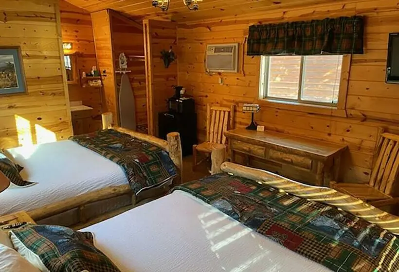 スタンダードインサイドビュールーム, Badlands Frontier Cabins