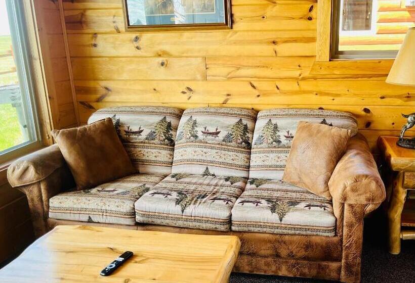 غرفة سوبيريور سرير كينج, Badlands Frontier Cabins