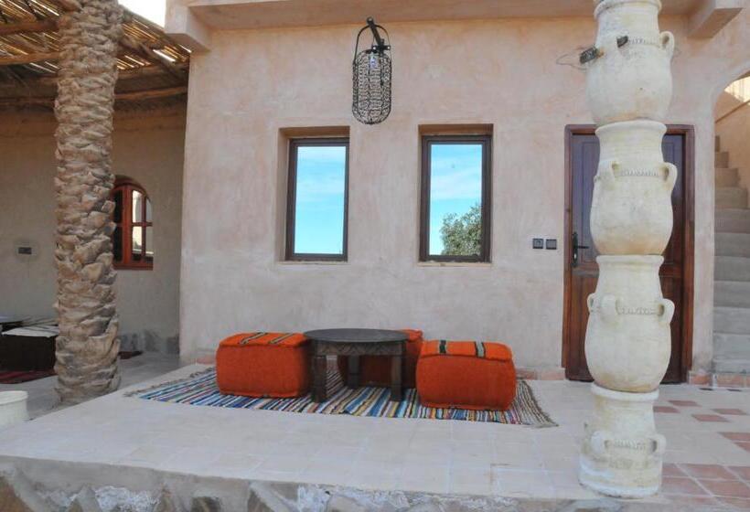 Четырехместный Номер Стандарт, Maison Acacias