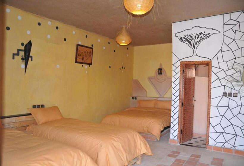 اتاق استاندارد چهار تخته, Maison Acacias