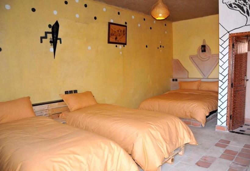 اتاق استاندارد چهار تخته, Maison Acacias