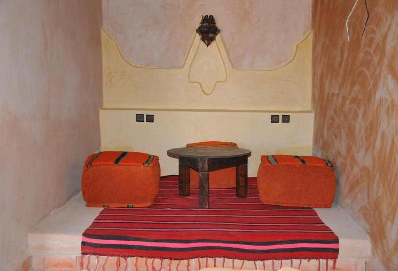 اتاق اکونومی, Maison Acacias