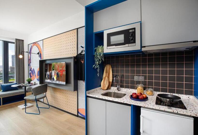 غرفة قياسية بلس, Lyf Midtown Hangzhou