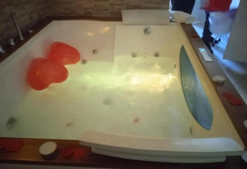 ジュニアスイート, La Fontana