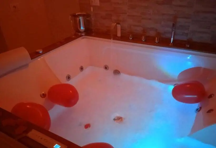 ジュニアスイート, La Fontana