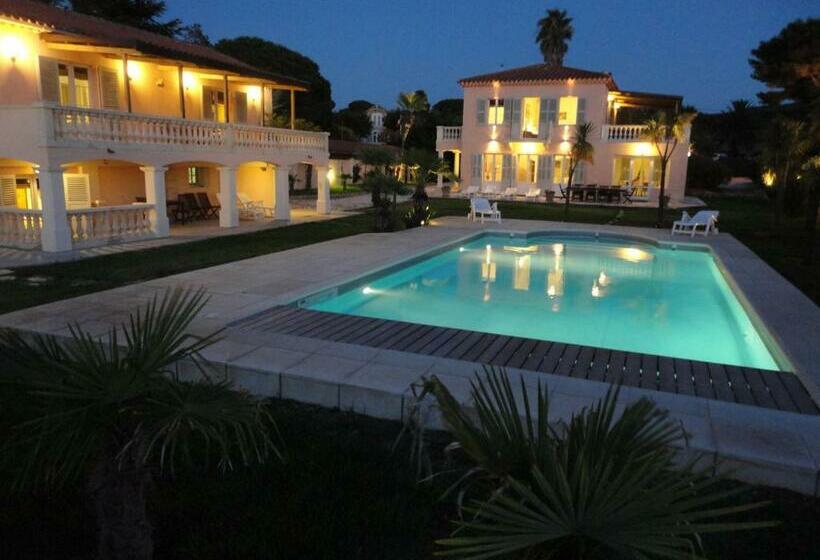 Номер Deluxe с Балконом, Villa Playa Del Sol   B1