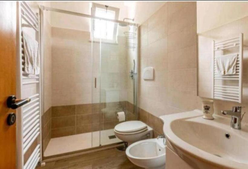 带共用浴室的标准房间, B&b Baby Park