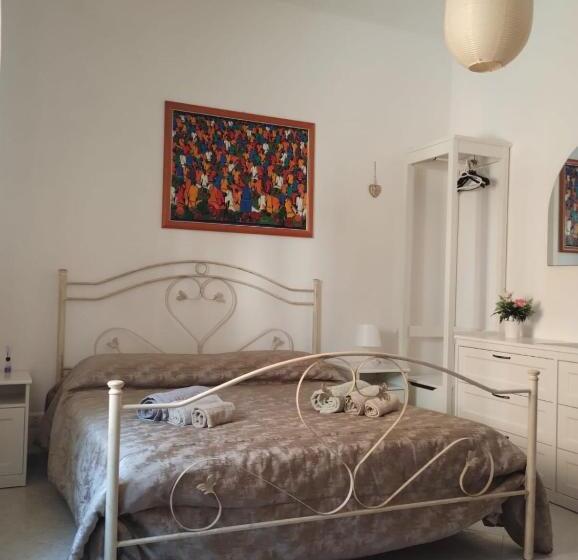 带共用浴室的标准房间, B&b Baby Park