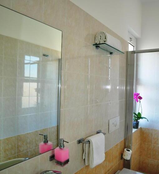 اتاق عادی, Lugano