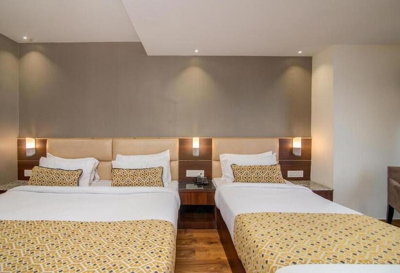 اتاق استاندارد سه نفره, Sumitel Vista T V Tower Darjeeling