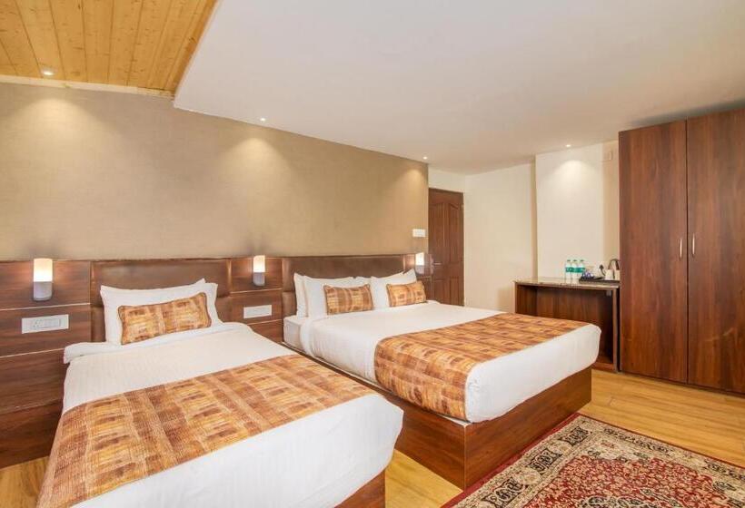 اتاق لوکس سه تخته, Sumitel Vista T V Tower Darjeeling