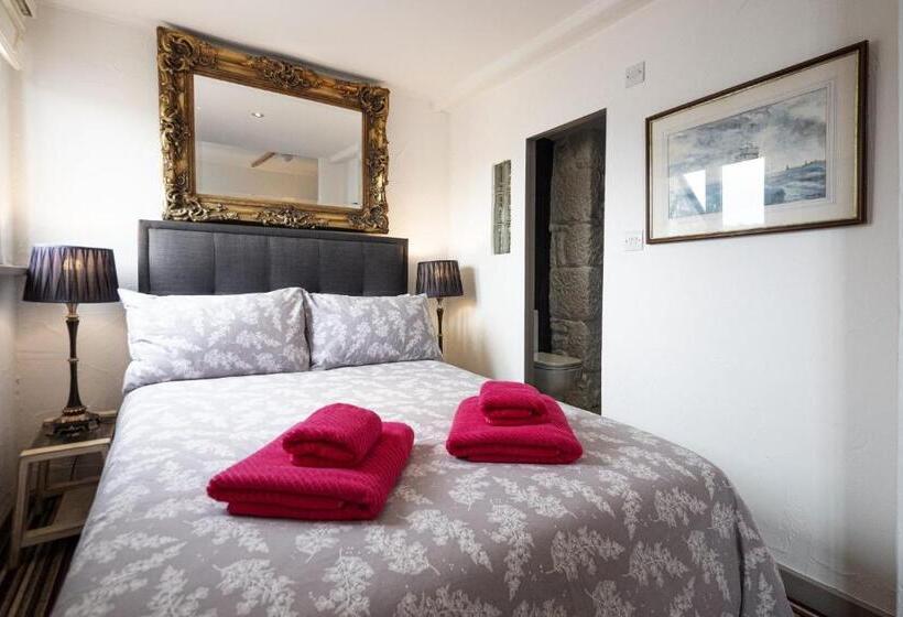 带海景的标准房, Cornerways Guest House