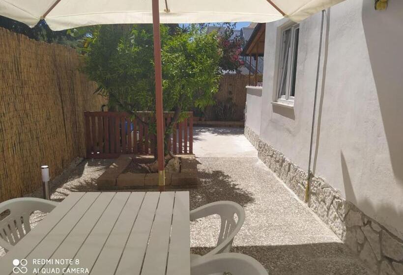 1베드룸 아파트 1층, Villa Latino