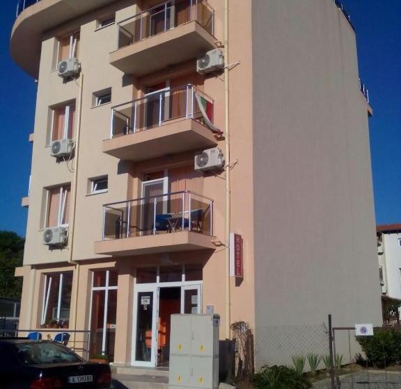 غرفة قياسية, къща за гости диана дик