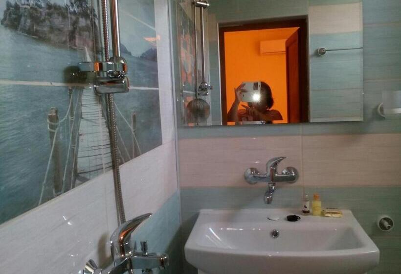 غرفة قياسية, къща за гости диана дик