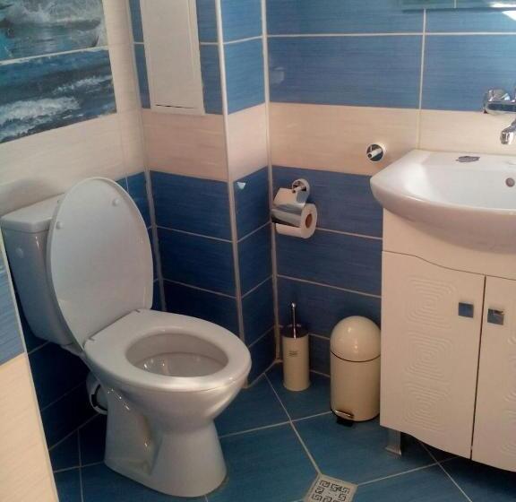 غرفة قياسية ثلاثية, къща за гости диана дик